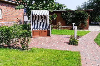 Haus Albrecht garten 2